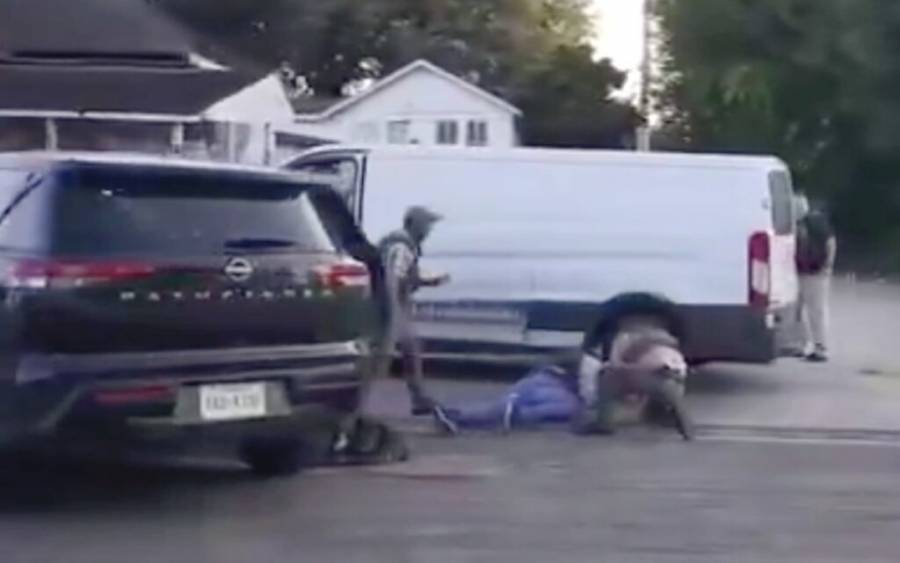 FBI obtiene orden para registrar camioneta de migrante mexicano abatido por ICE en Houston