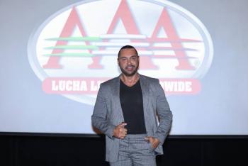 Latin Lover permanece en recuperaci&oacute;n tras ser sometido a una cirug&iacute;a de emergencia