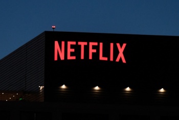 Las acciones de Netflix caen ante las preocupaciones sobre su crecimiento