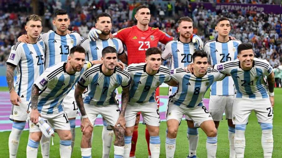 Argentina entrenó pese a tormenta eléctrica