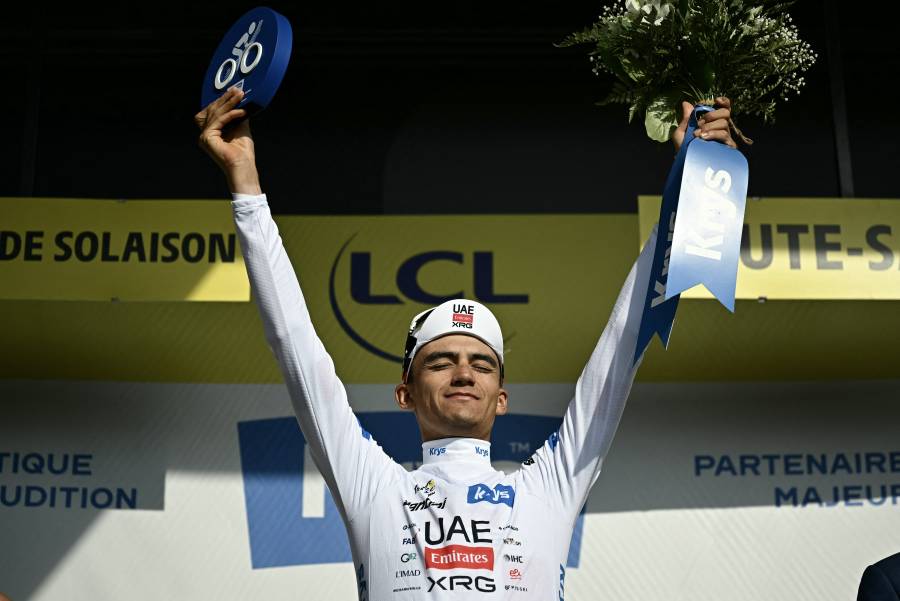 Isaac del Toro se coloca entre los tres mejores del Tour de Francia tras la etapa 15