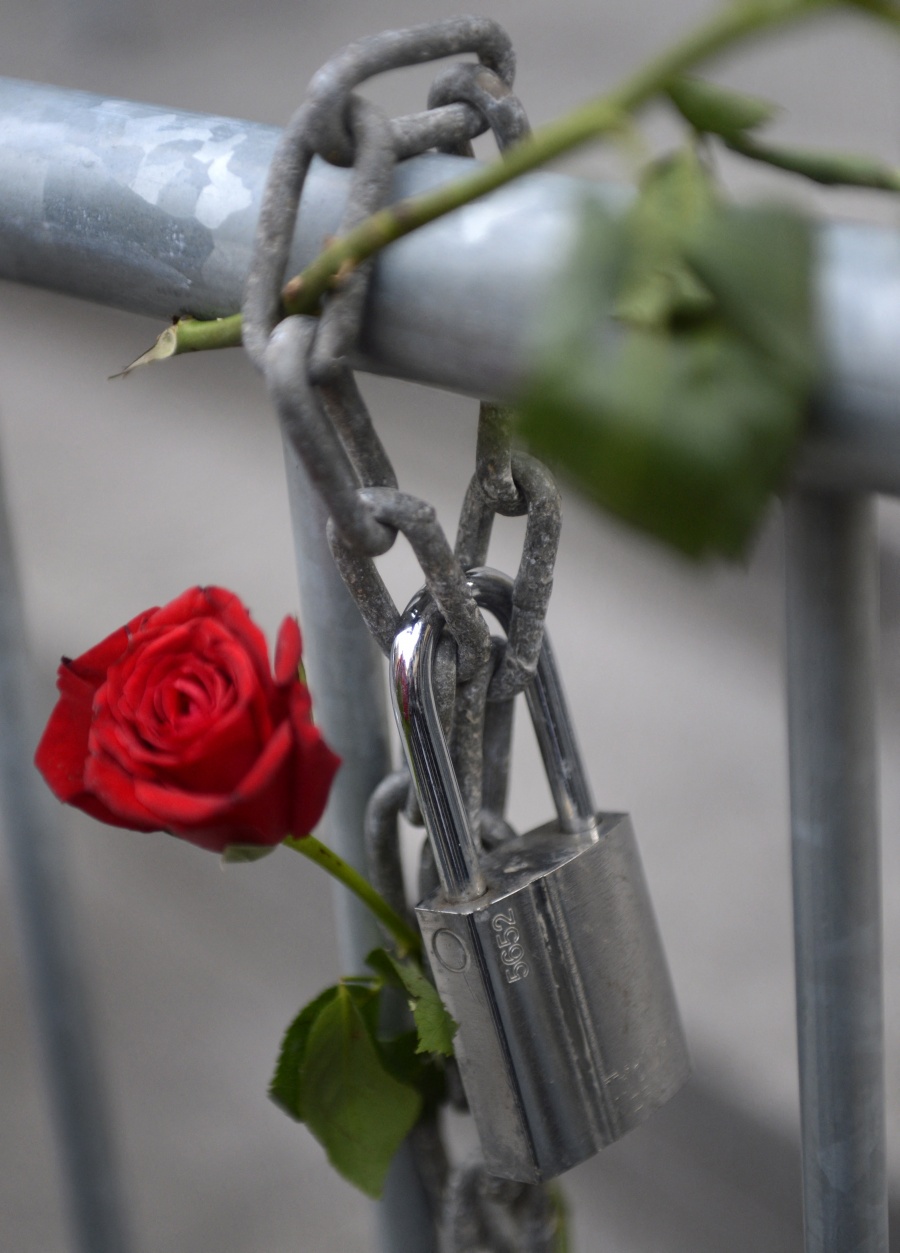 Noruega inaugura un memorial a las víctimas de la masacre de 2011
