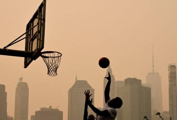 Humo de incendios en Canad&aacute; alcanza la final del Mundial