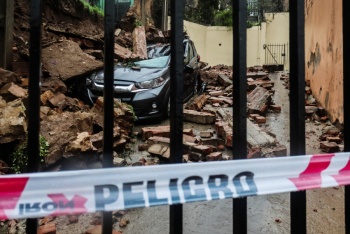 Un fuerte temporal en Chile deja diez muertos y 100.000 personas aisladas