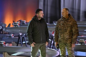 Zelenski reemplaza al jefe de las fuerzas armadas de Ucrania