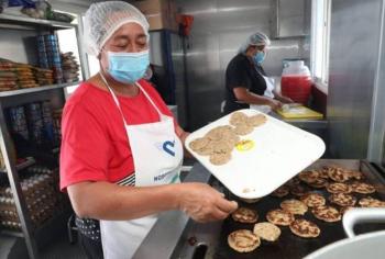 Comedores m&oacute;viles del DIF llegan a comunidades de Ezequiel Montes