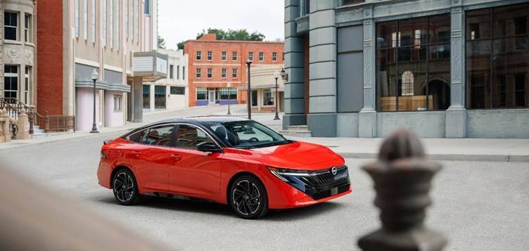 As&iacute; logr&oacute; el Nissan Sentra verse m&aacute;s grande sin aumentar de tama&ntilde;o