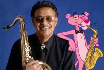 Muere Plas Johnson, saxofonista de La Pantera Rosa, a los 94 a&ntilde;os
