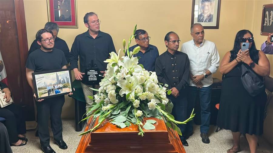 Periodistas de Oaxaca despiden a Alejandro Leyva con homenaje y exigencia de justicia