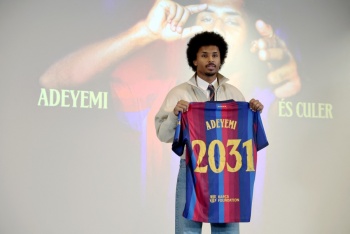 Barca ficha al extremo alem&aacute;n Adeyemi del Borussia Dortmund