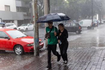 Preveacuten lluvias y ambiente templado para este viernes en la CDMX