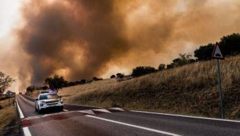 Incendio hist&oacute;rico arrasa Madrid y &Aacute;vila: m&aacute;s de 88 mil personas evacuadas