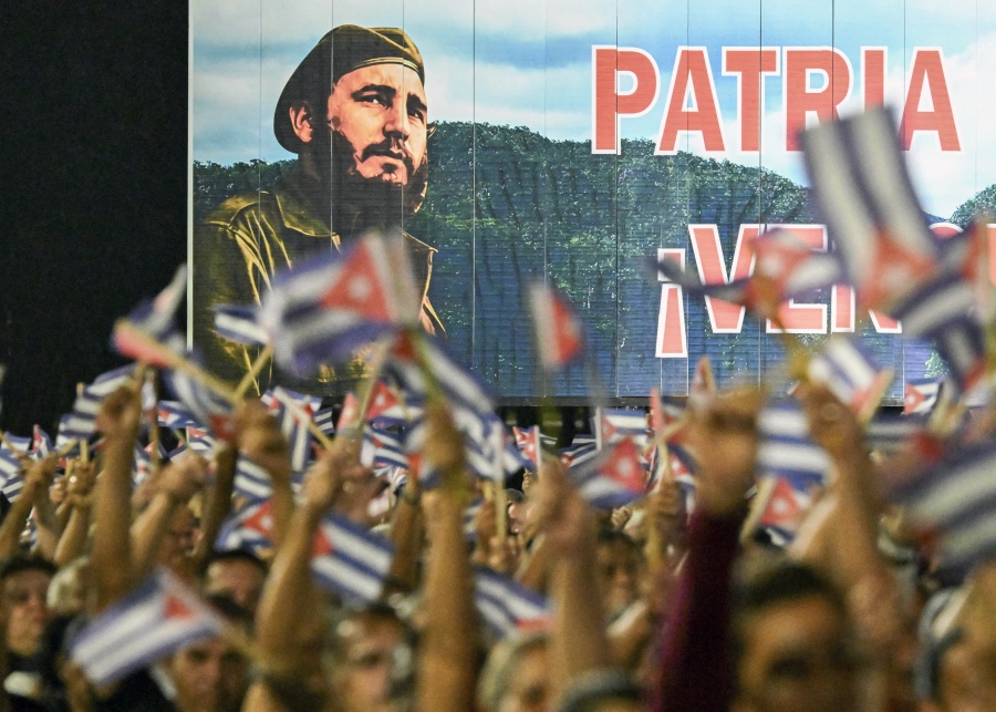 El presidente de Cuba acusa a EEUU de intentar 