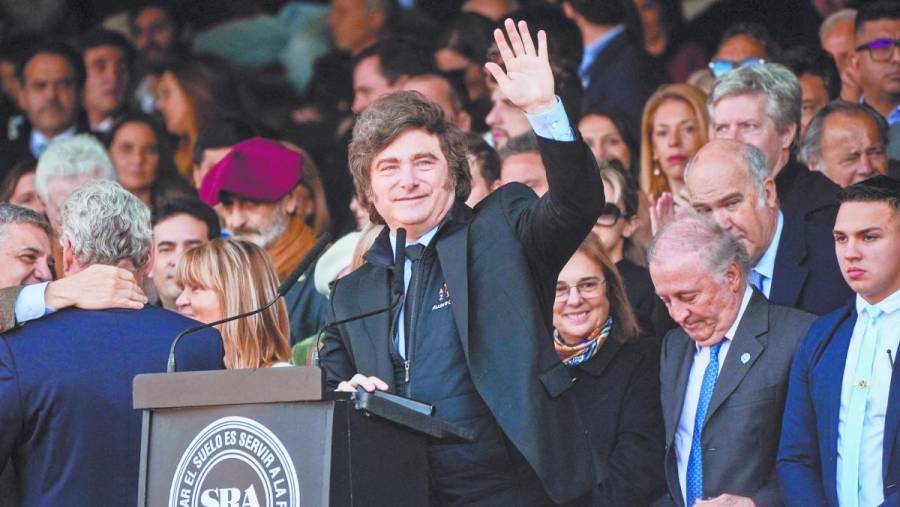 Ministro de Hacienda de Brasil llama “payaso” a Milei en medio de crisis diplomática   