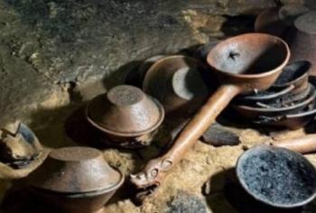 Descubren 179 piezas prehisp&aacute;nicas en cueva de Chiapas