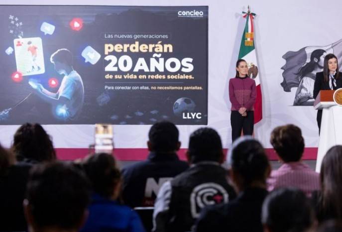 El gobierno federal plantea regular redes sociales para menores