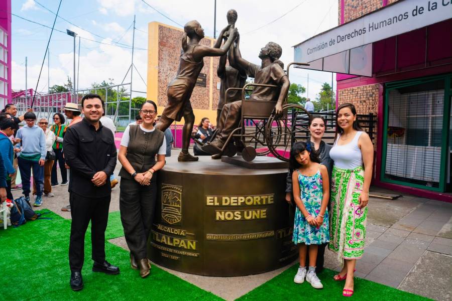 Tlalpan devela escultura “El deporte nos une” como símbolo de identidad comunitaria  