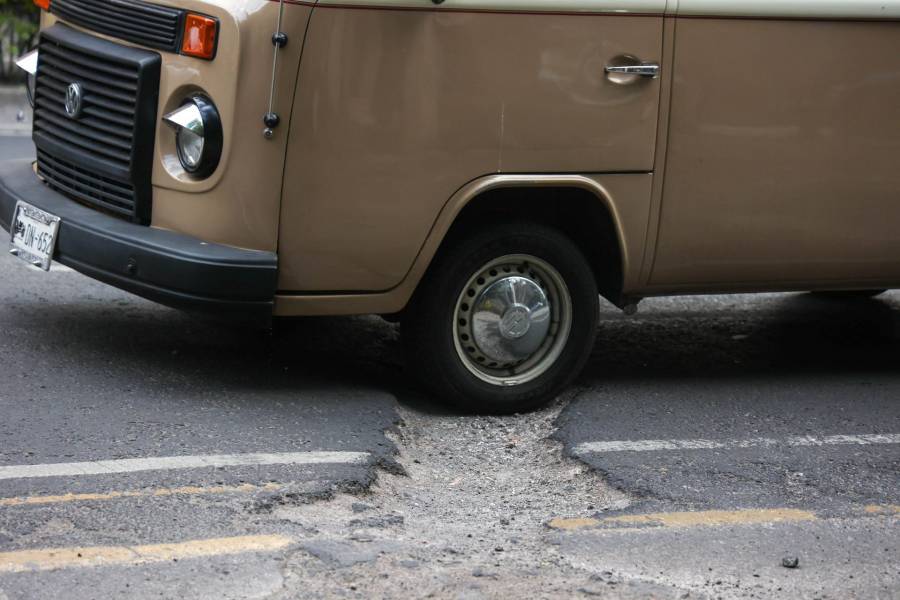 Baches en CDMX: más de 19 mil reportes en tres meses, la mayoría sin atender