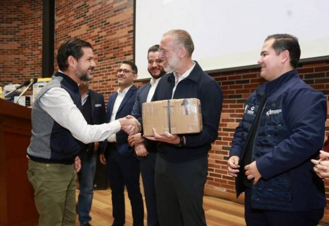 Van m&aacute;s de 12 mil apoyos entregados a emprendedores en Quer&eacute;taro
