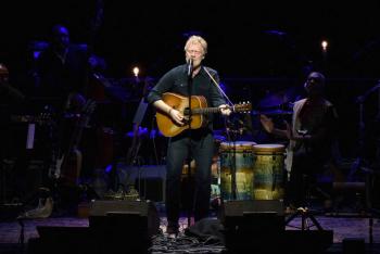 Glen Hansard fallece a los 56 a&ntilde;os tras accidente de motocicleta en Irlanda