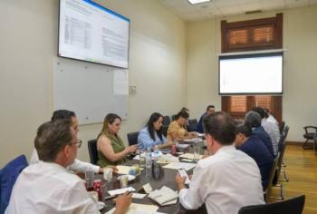 Gobierno de Chihuahua refuerza atenci&oacute;n a desplazados en Guadalupe y Calvo con operativos de seguridad