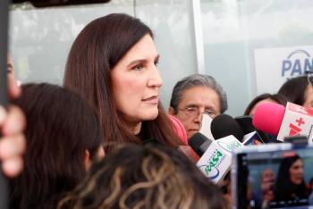 Consulta sobre defensa de audiencias debe aclarar criterios y garantizar libertad de expresi&oacute;n: Kenia L&oacute;pez Rabad&aacute;n