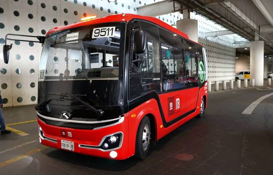 Metrobús asumió traslado entre terminales del AICM con tarifa de 30 pesos