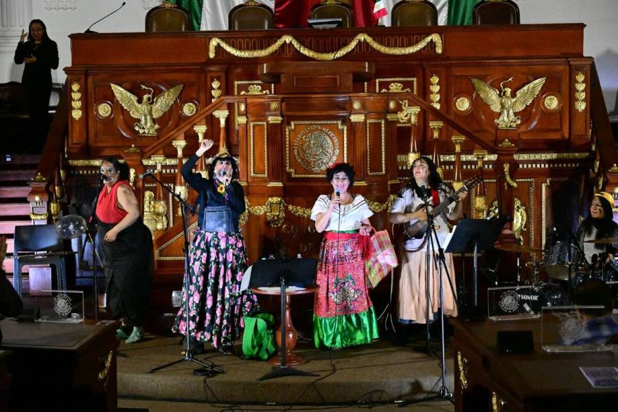 Congreso de la CDMX realizó Noche de Museos con espectáculos de diversidad sexual y de género