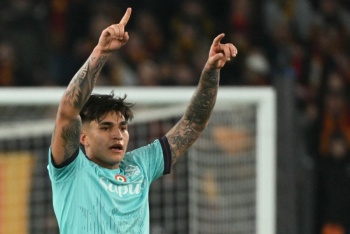 Roma ficha al atacante argentino Santiago Castro