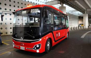 Metrobuacutes asumioacute traslado entre terminales del AICM con tarifa de 30 pesos