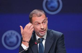 UEFA amenaza 
