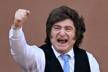 Milei decretoacute cambios en Ley de Migraciones para expulsar extranjeros con discursos de odio