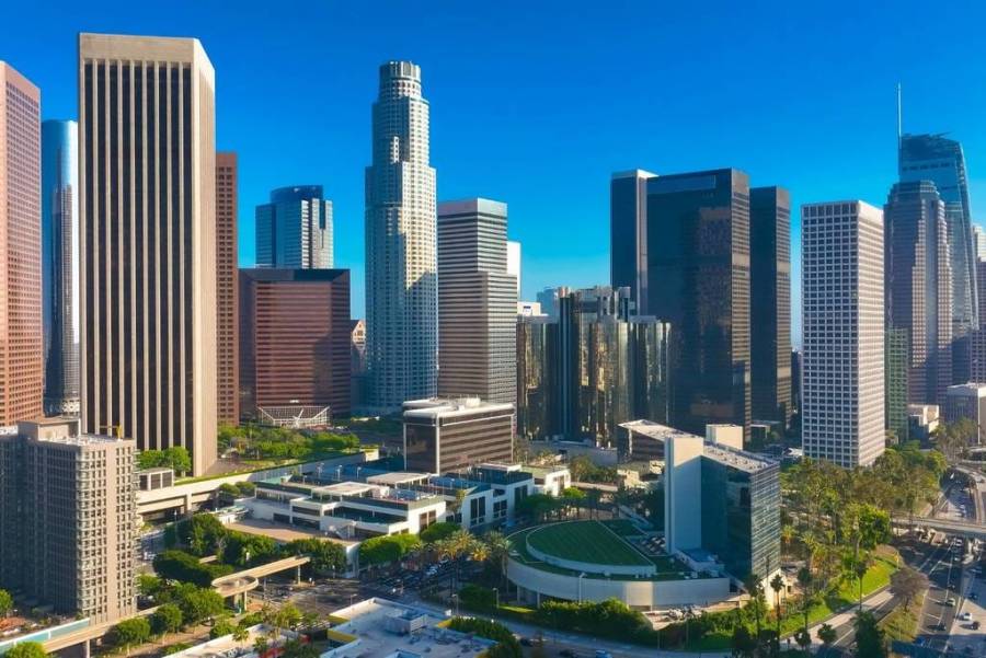 Los Ángeles analiza replicar modelo de renovación del Metro de la CDMX