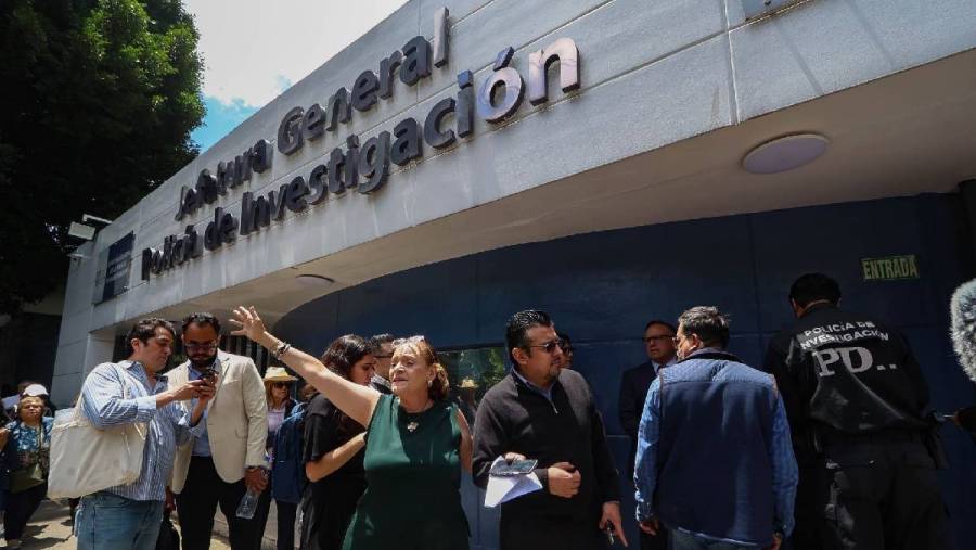 Mujer denuncia despojo de vivienda en Iztacalco; acusa falta de respuesta de Fiscalía CDMX
