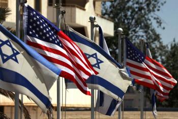 Trump dice que EEUU e Israel aplazar&aacute;n ataques contra Ir&aacute;n
