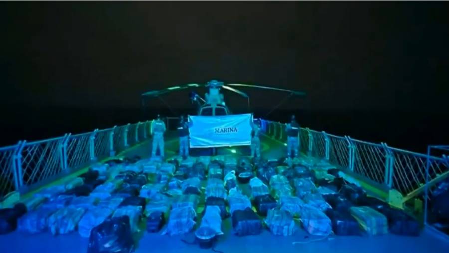 Embajador de EE.UU. reconoce decomiso de 4.4 toneladas de cocaína en costas de Oaxaca y Chiapas
