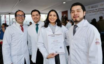 ISSSTE refuerza plantilla laboral con 2 mil 373 especialistas y mejoras salariales