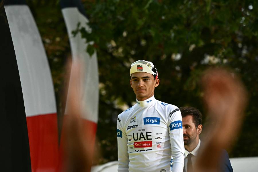 Isaac del Toro extiende su v&iacute;nculo con UAE Team Emirates hasta 2031