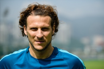 Uruguay anuncia a Diego Forl&aacute;n como DT tras la salida de Bielsa