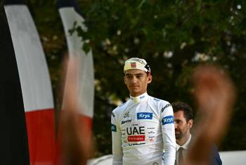 Isaac del Toro extiende su v&iacute;nculo con UAE Team Emirates hasta 2031
