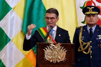 Presidente Paz defiende su gesti&oacute;n en primeros nueve meses al mando de Bolivia
