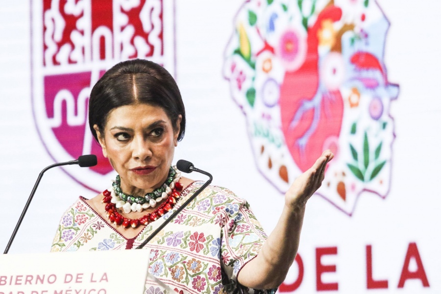 CDMX destina 704 millones de pesos a útiles y uniformes para estudiantes