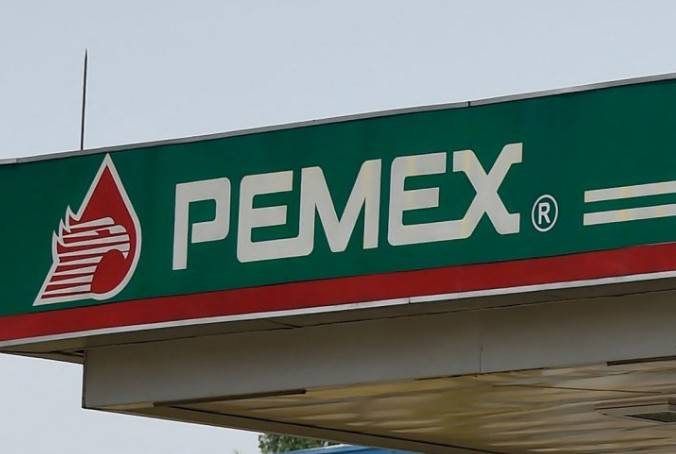 Ganancias de Pemex caen 69.7% en el segundo trimestre