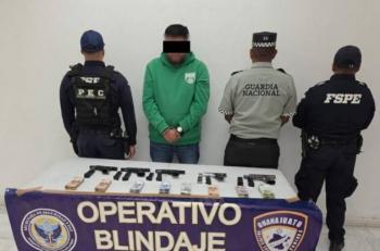 Aseguramiento en Le&oacute;n: armas, cartuchos y 283 mil pesos tras revisi&oacute;n por no usar cintur&oacute;n