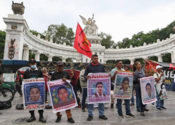 C&aacute;maras del Palacio de Justicia habr&iacute;an sido pieza clave en el caso Ayotzinapa: FGR