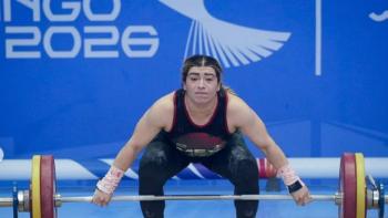 Aremi Fuentes gana doble plata en halterofilia en Juegos Centroamericanos 2026