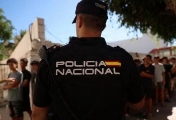 Espa&ntilde;a desmantela una de las mayores redes de tr&aacute;fico de personas en el Mediterr&aacute;neo