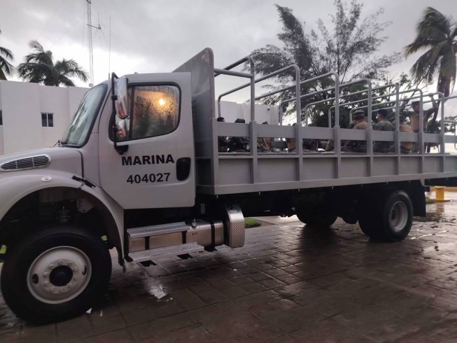 Plan Marina es activado en Mazatl&aacute;n para atender afectaciones por lluvias