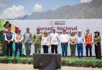 Samuel Garc&iacute;a encabeza Jornada Nacional de Reforestaci&oacute;n en Nuevo Le&oacute;n