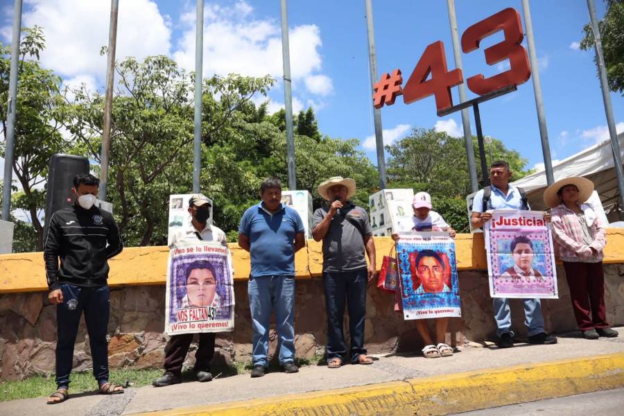 Defensa de Ángel Aguirre presenta pruebas en audiencia por caso Ayotzinapa